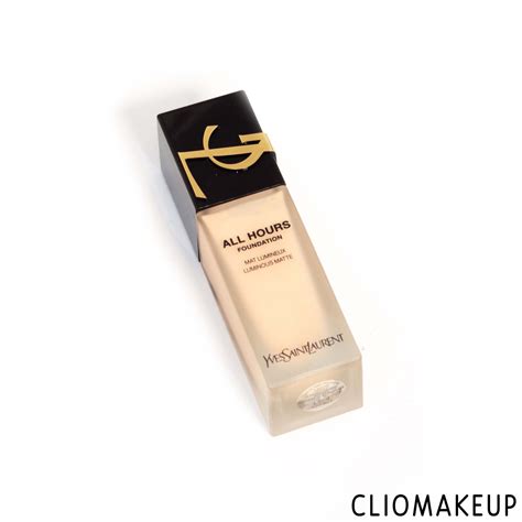 Recensione Fondotinta YSL All Hours Foundation.